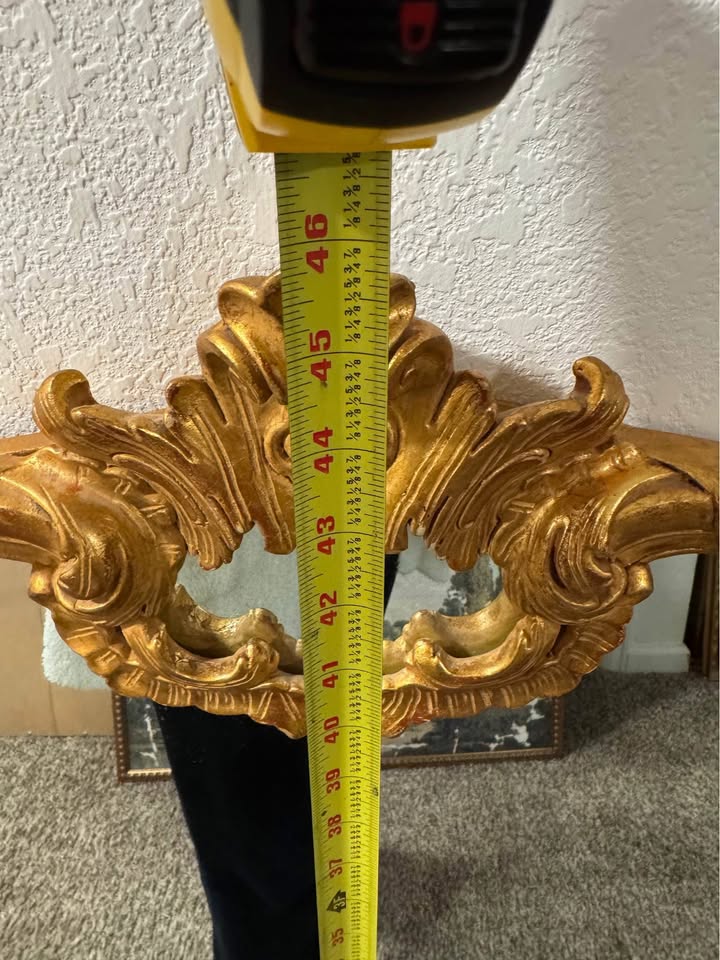 Large Vintage LaBarge Louis XV–Style Gilt Wood Mirror, Made in Italy